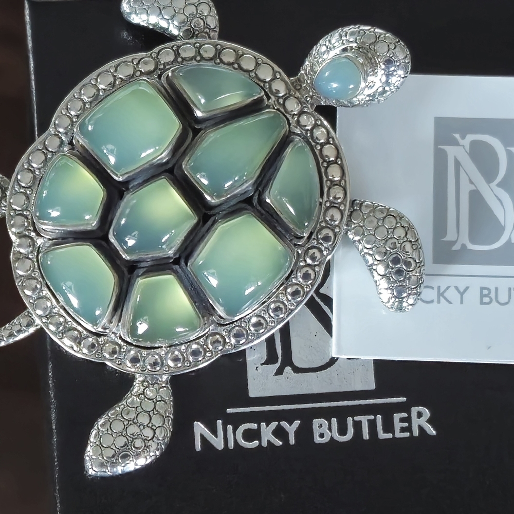 Nicky Butler 925 Sterling Silver Turtle Brooch Green Chalcedony Designer NB Box
